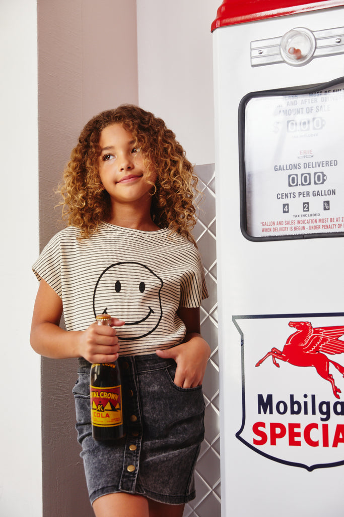 GY2762 CREAM Girls Textured Waffle Stripe Happy Face Top Pose