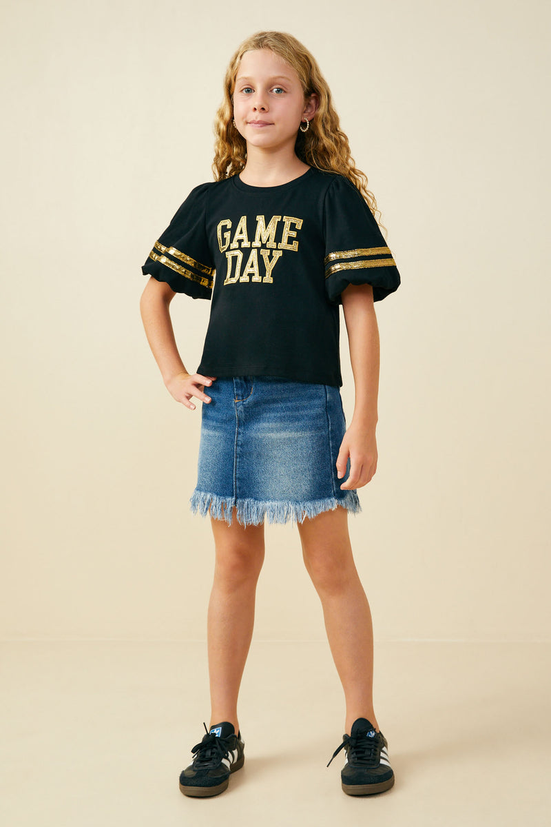 GY9580 Black Girls Gameday Varsity Stripe T Shirt Pose