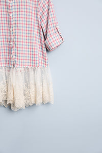 G3549 Pink Sky Mint Girls Lace Trim Button Up Shirt Flat Close Up