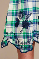 G4147 Green Girls Embroidered Plaid Peasant Dress Detail