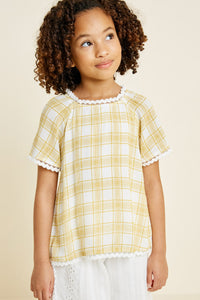 G4466-MUSTARD Plaid Crochet Trim T-Shirt Front