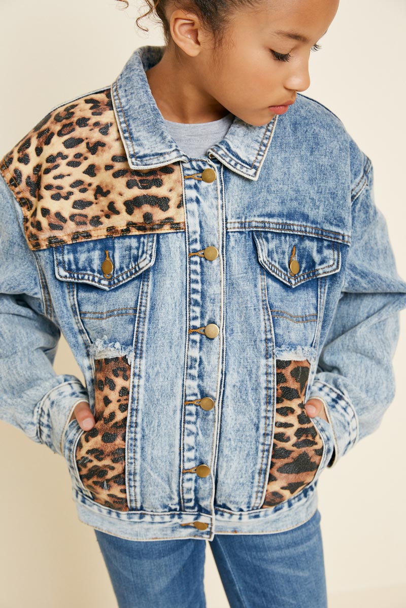 G5210-LEOPARD DENIM Acid Wash Leopard Denim Trucker Jacket Alternate Angle