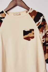 G6159-CREAM Long Sleeve Camo Baseball Tee Front Detail