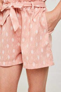 G6362-INDIAN PINK Printed Paperbag Tie Shorts Front Detail