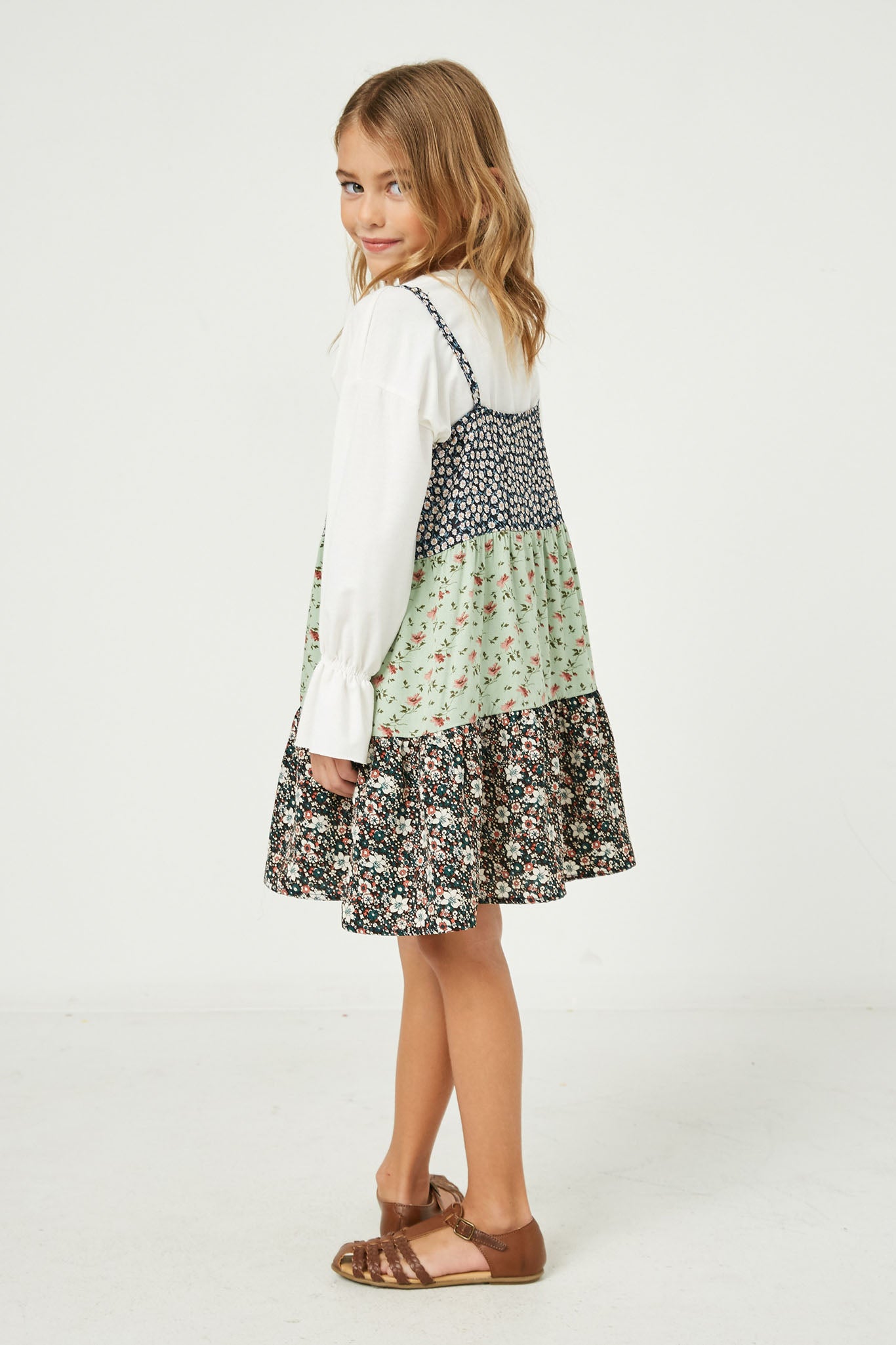 G8288-NAVY Floral Swing Dress Back