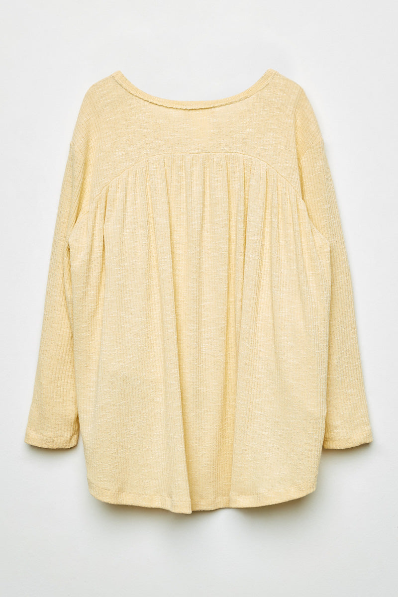 GJ3271 Yellow Girls High-Low Burnout Knit Top Flat Back