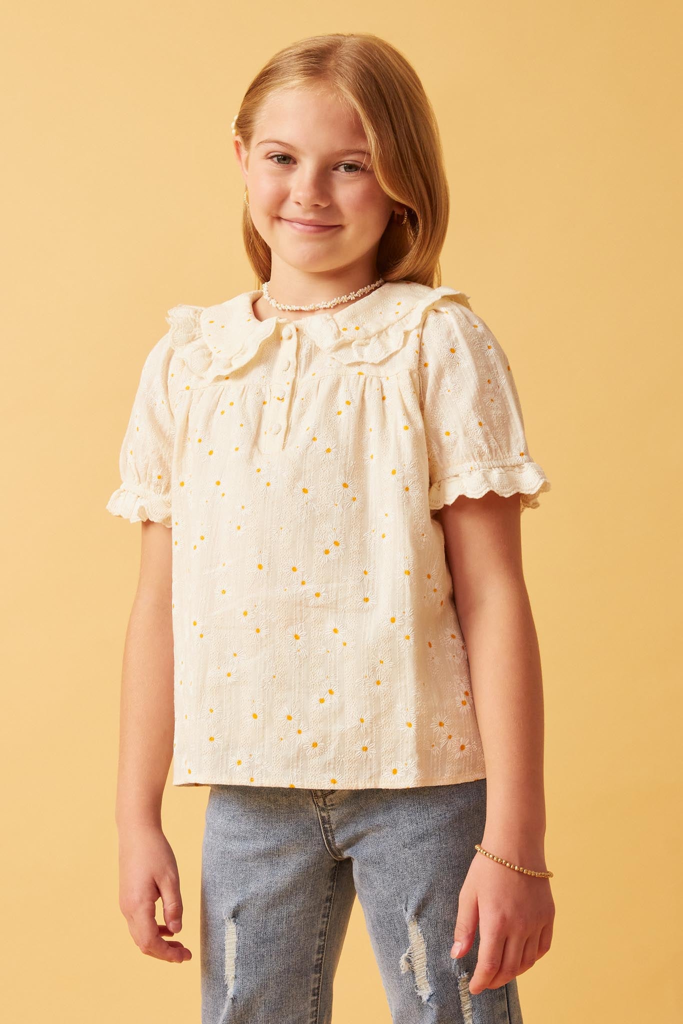 GK1037 Cream Girls Textured Floral Lace Peter Pan Collar Top Front 2