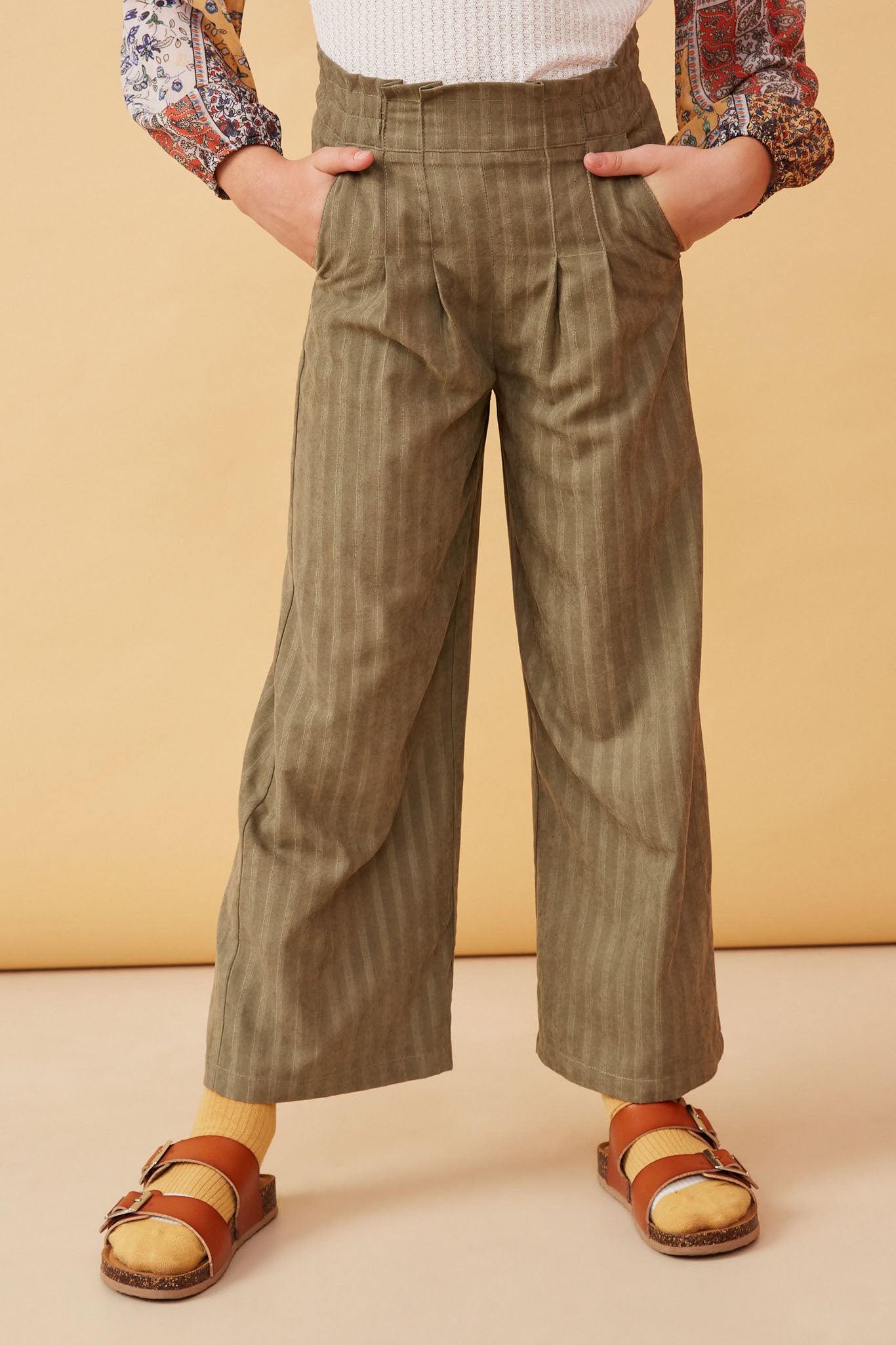 GK1484 Olive Girls Pleated Front Striped Wide Leg Pants Front