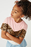GS0025 Pink Smithsonian Chevron Cheetah Panel Top Pose