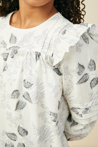 GS0076 Grey Girls Smithsonian Shin Bijutsukai Pleat Detail Top Detail