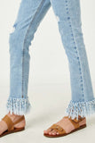 GY2615 LIGHT_DENIM Girls Distressed Frayed Hem Denim Jeans Detail