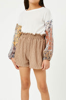GY2924 BROWN Girls Textured Pleated Elastic Waist Shorts Front