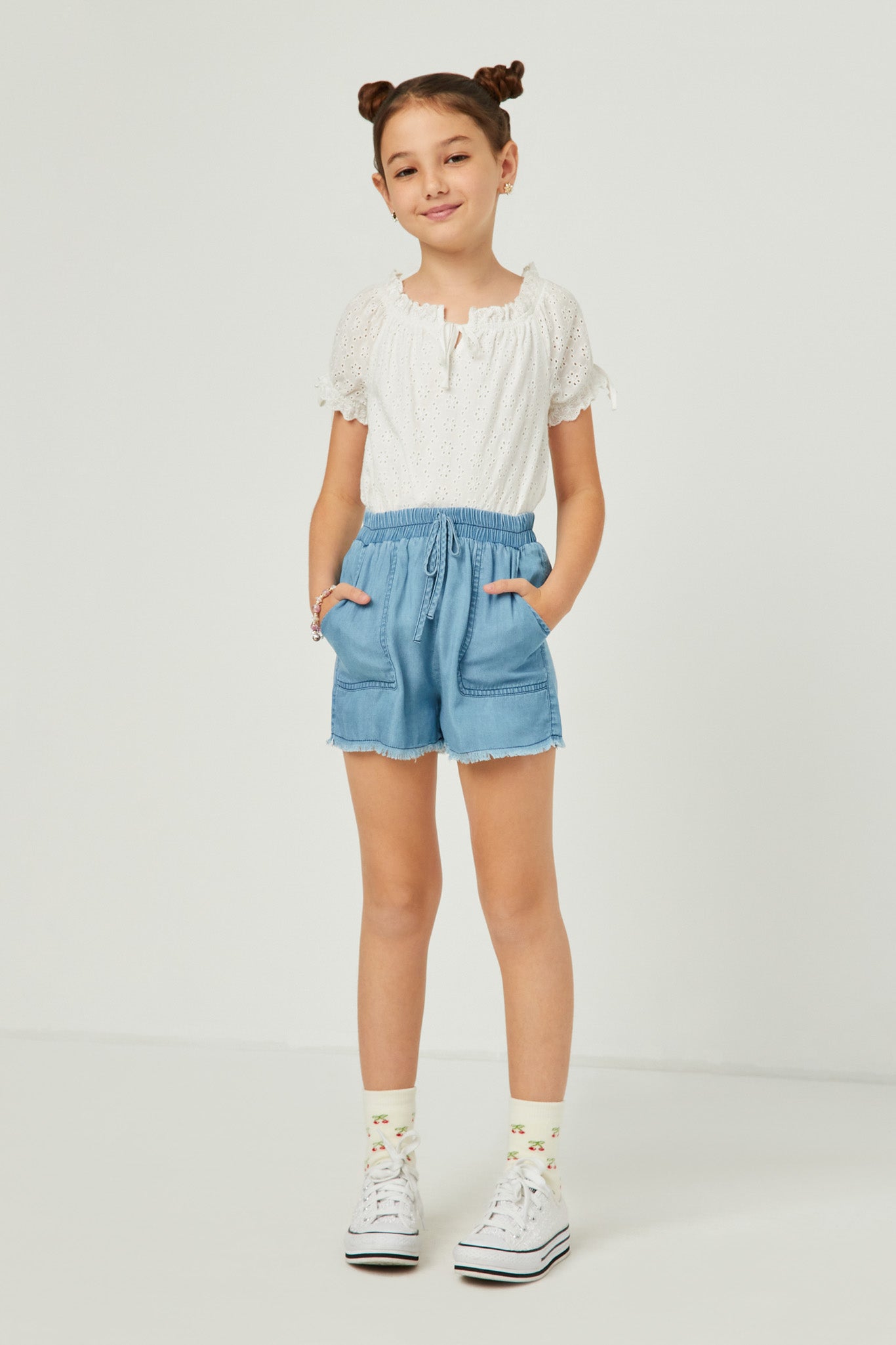 Distressed Hem Patch Pocket Shorts
