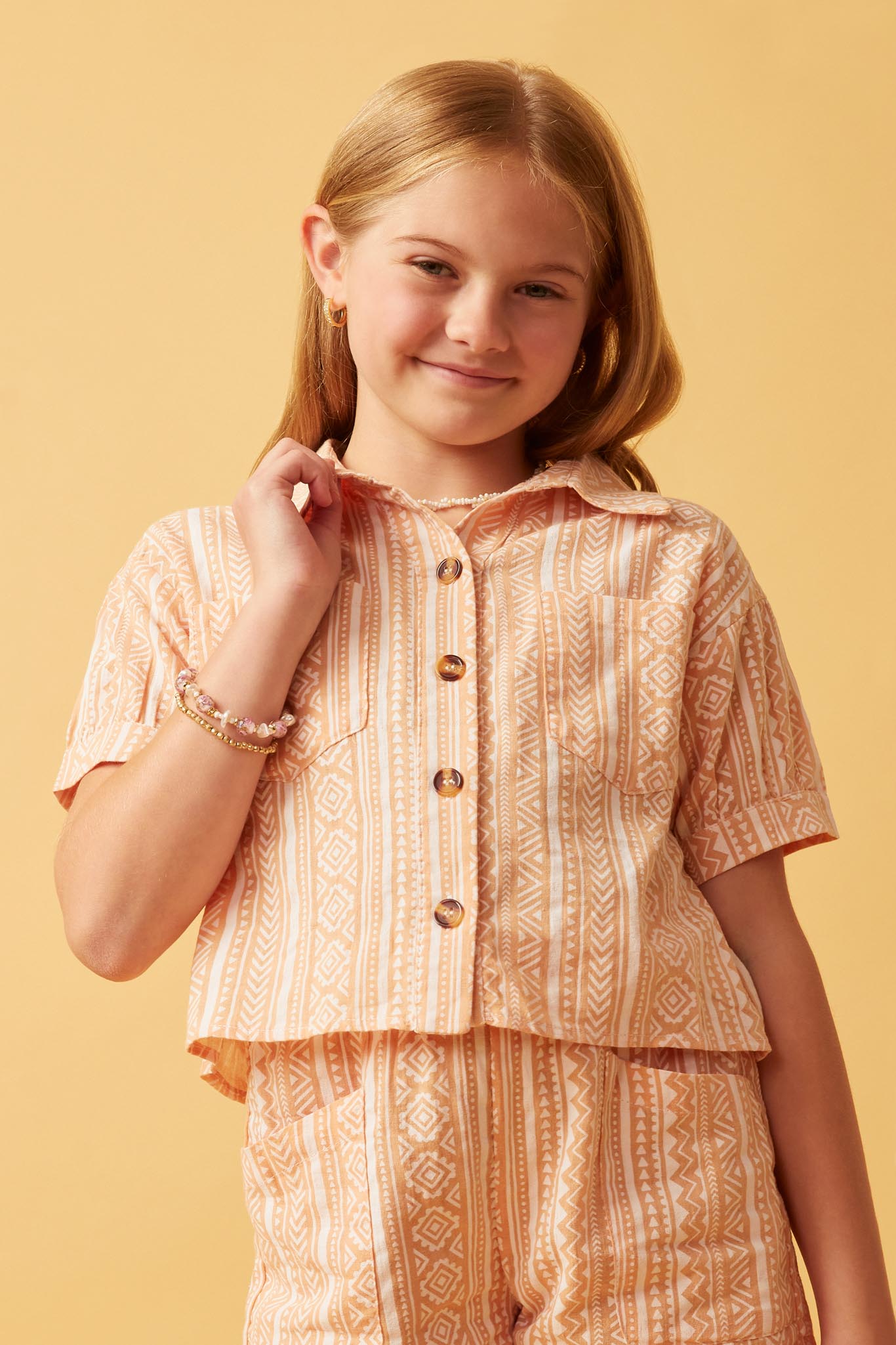 Geometric Print Pocketed Short Sleeve Button Up Shirt