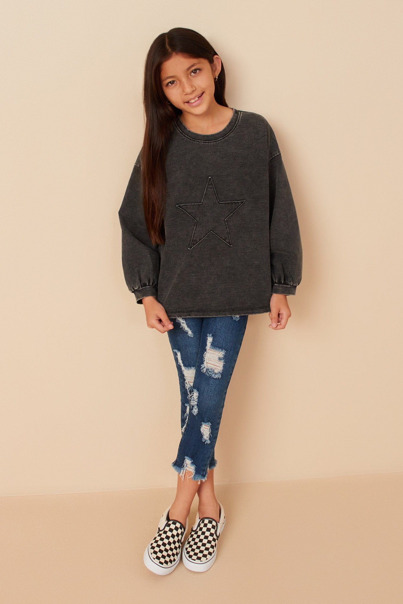 Tonal Star Patch Washed Sweatshirt