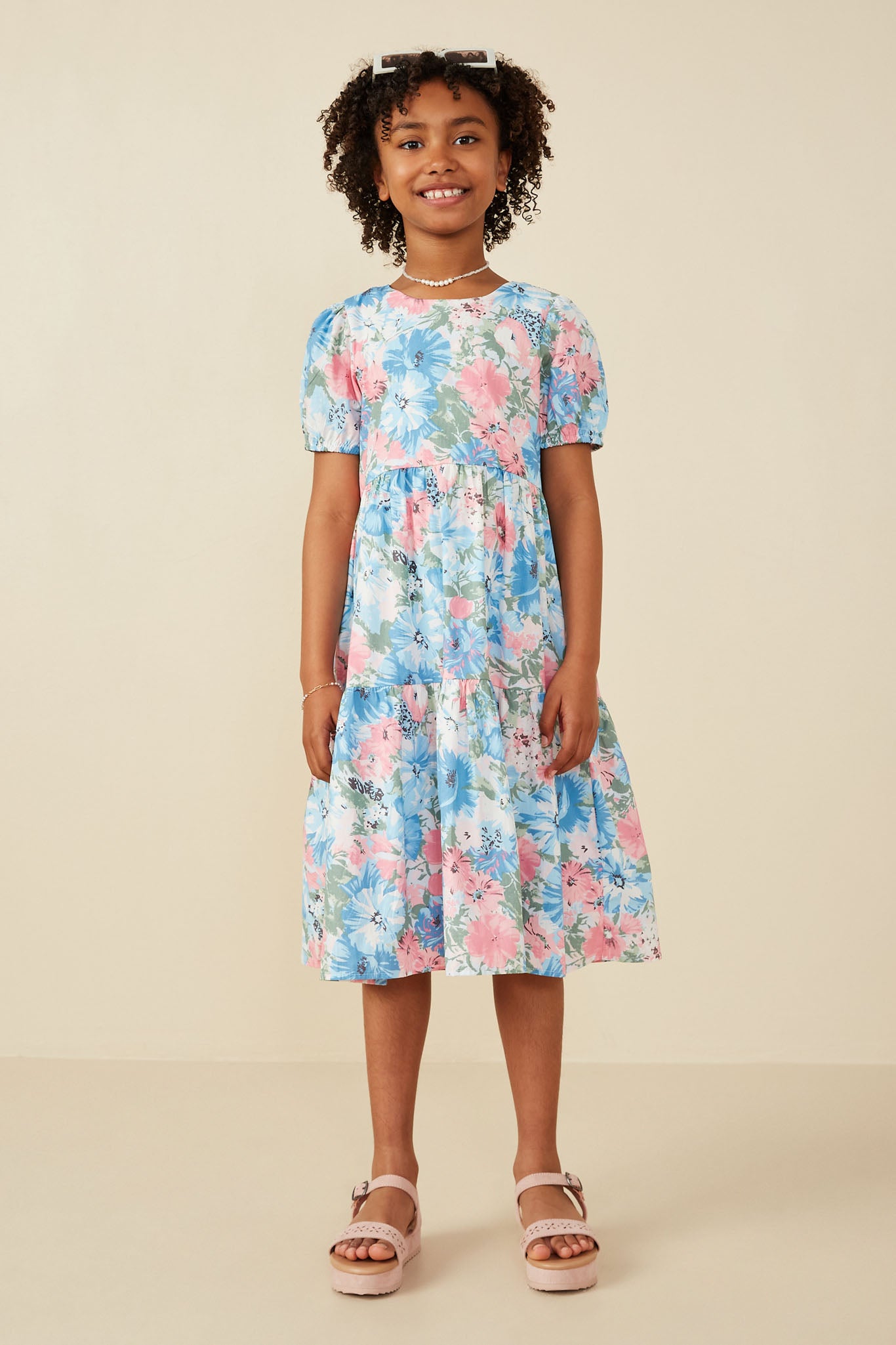 Girl Short Sleeve Floral Dress Girl Short Sleeve Floral Dress