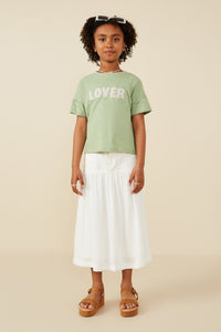 GY8539 Sage Girls Lover Verbiage Patch Raw Edge Detail T Shirt Pose 2