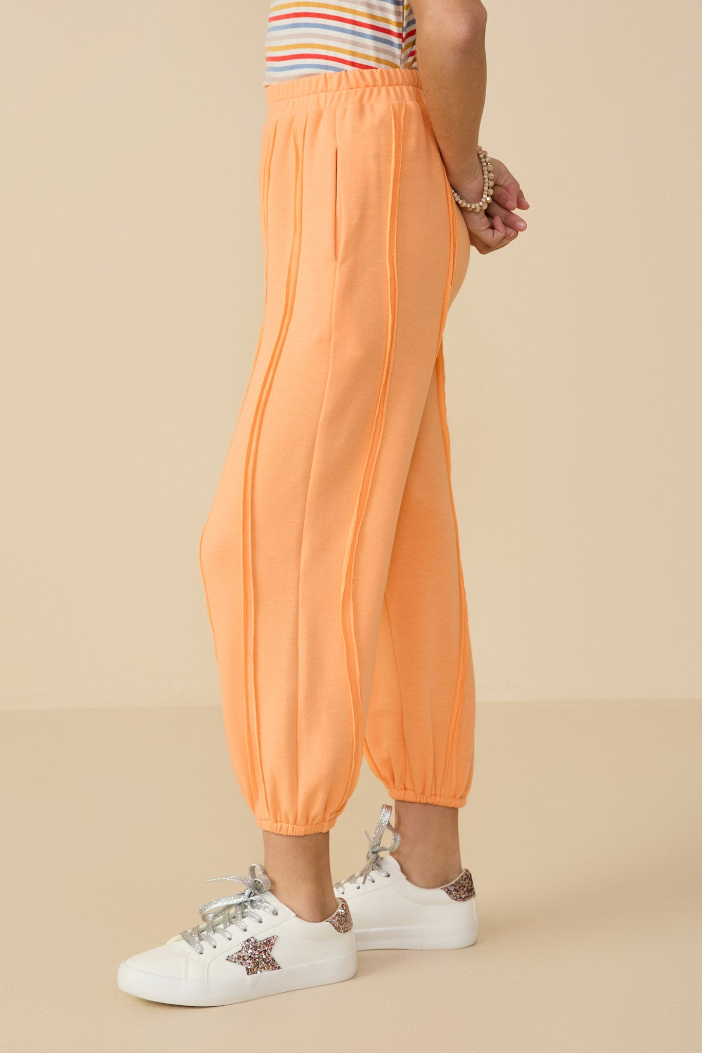 GY8561 Peach Girls Raw Edge Detailed French Terry Knit Joggers Side