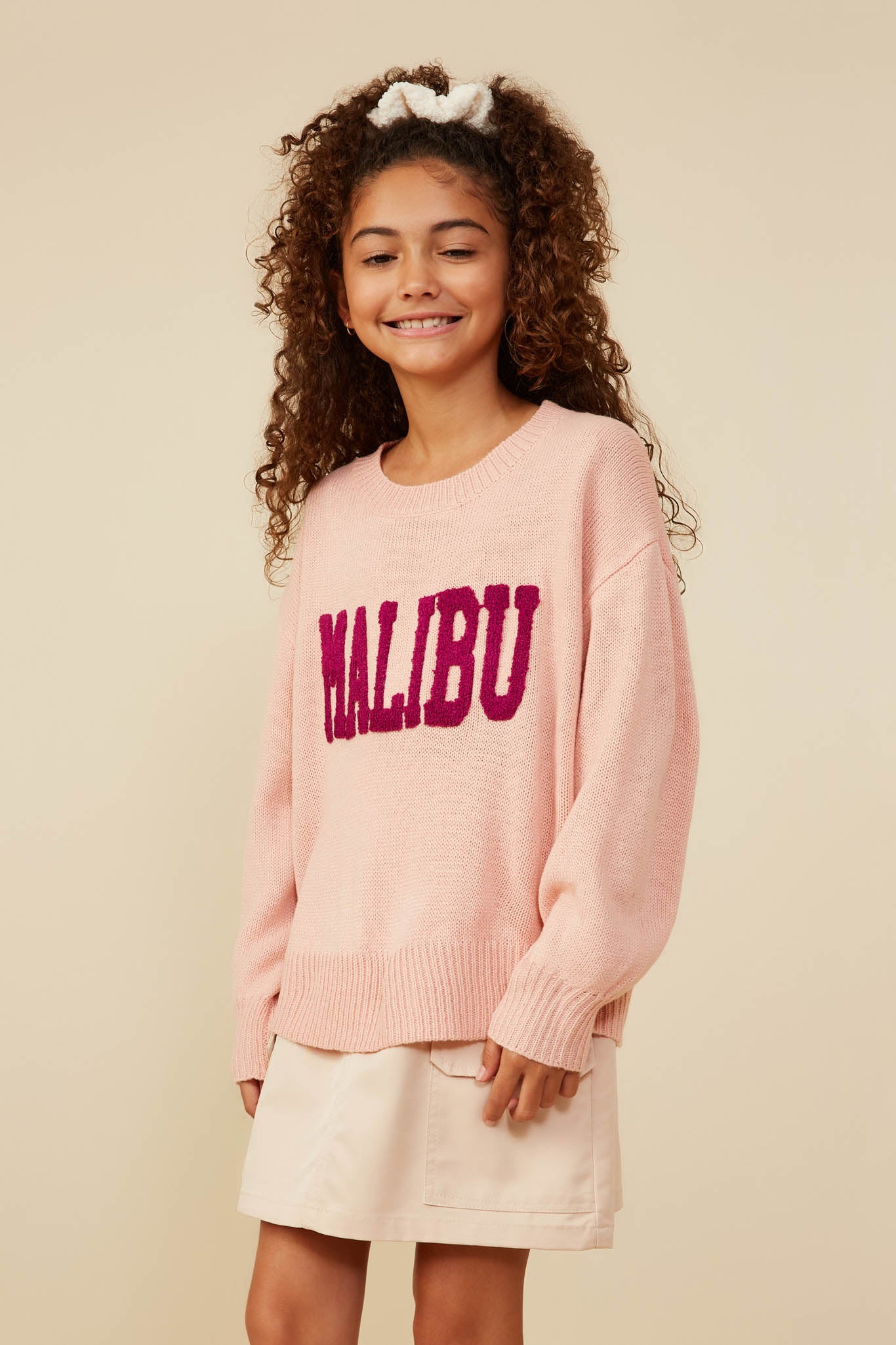 GY8648 Pink Girls Malibu Applique Pullover Sweater Front 2