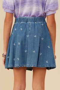 GY8934 Mid Denim Girls Bow Printed Pleated Denim Skirt Back