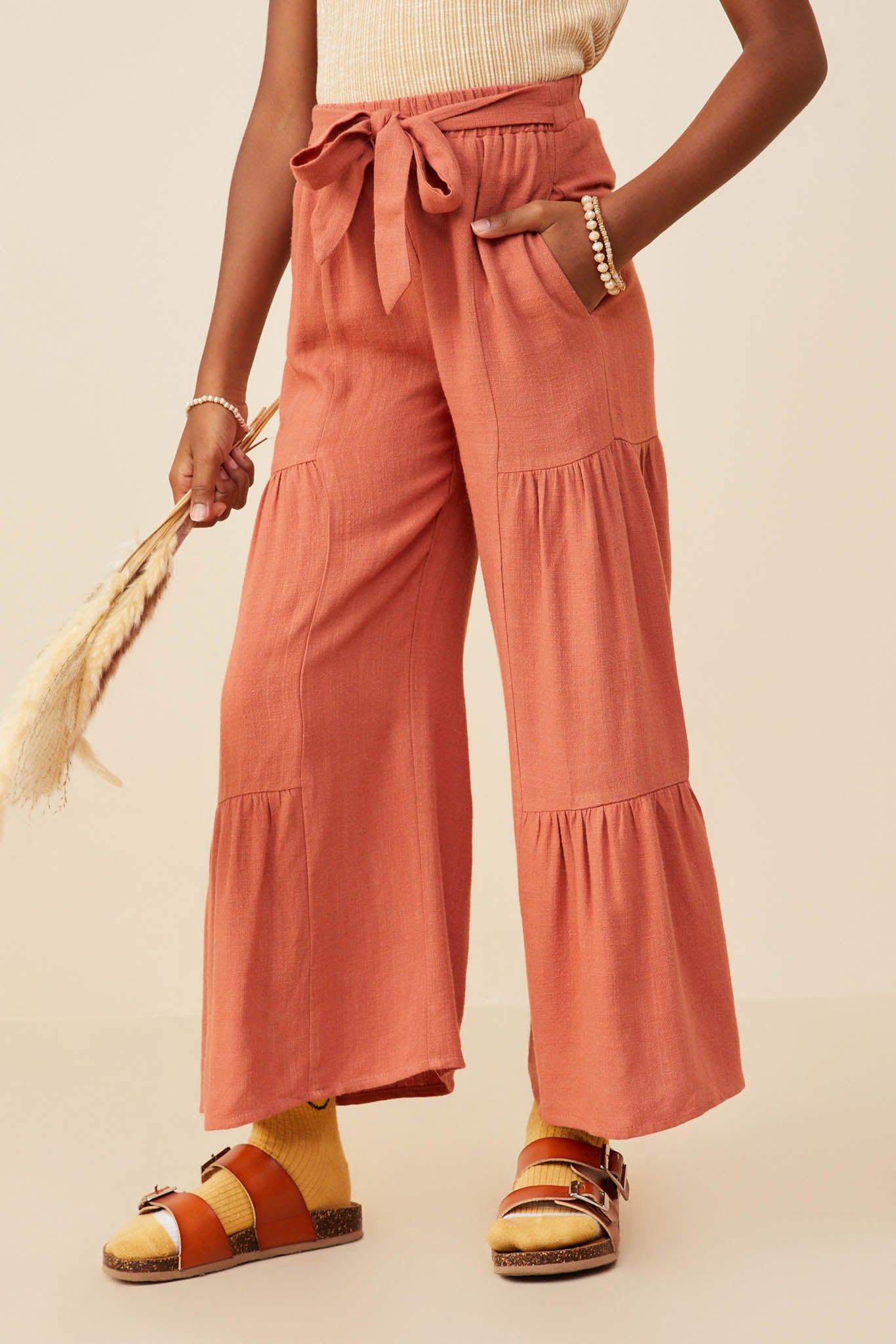 Gathered Detail Belted Textured Wide Leg Pants