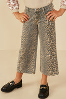 GY9045 Leopard Girls Washed Leopard Print Relaxed Fit Denim Jeans Front