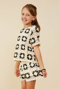 GY9076 Oatmeal Girls Quilted Crochet Short Sleeve Tee Side