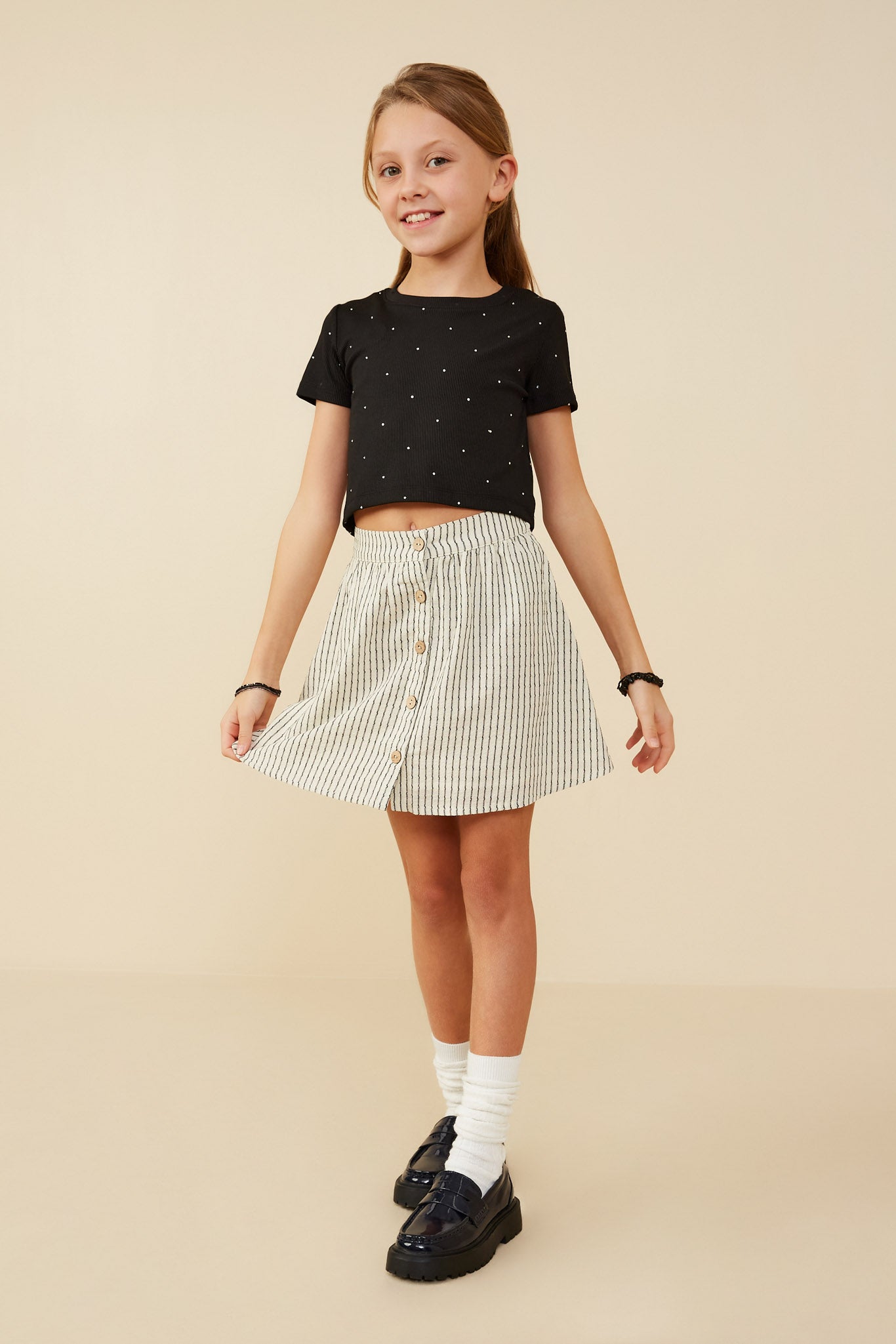GY9101 Oatmeal Girls Button Front Textured Striped Skirt Pose