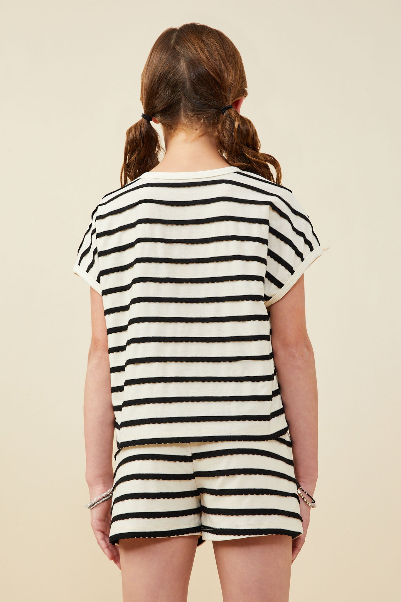 GY9179 Black Girls Ruffle Textured Stripe Knit Dolman Top Back