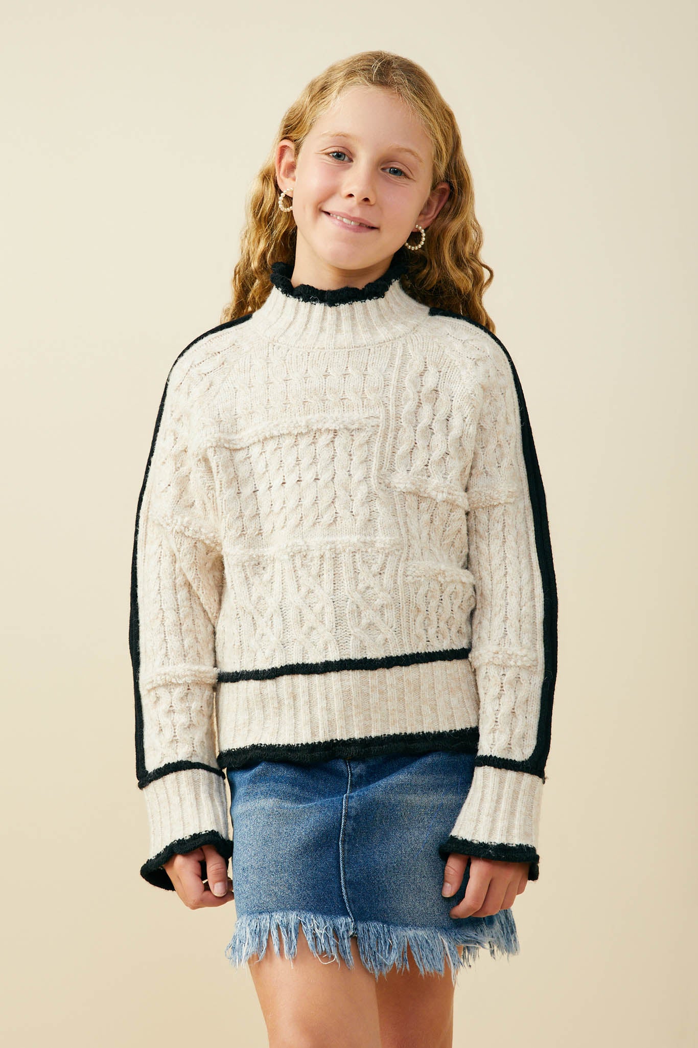 Contrast Piped Mixed Cable Knit Sweater Top