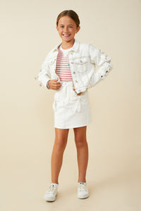 GY9483 Off White Girls Bow Detailed Denim Jacket Pose