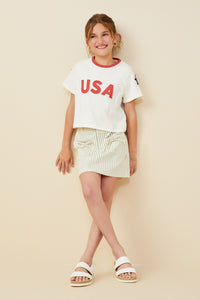 GY9525 Off White Girls USA And Star Patch Ringer Knit T Shirt Pose
