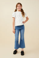 GY9556 Off White Girls Puff Sleeve Polka Dot Knit Tee Pose