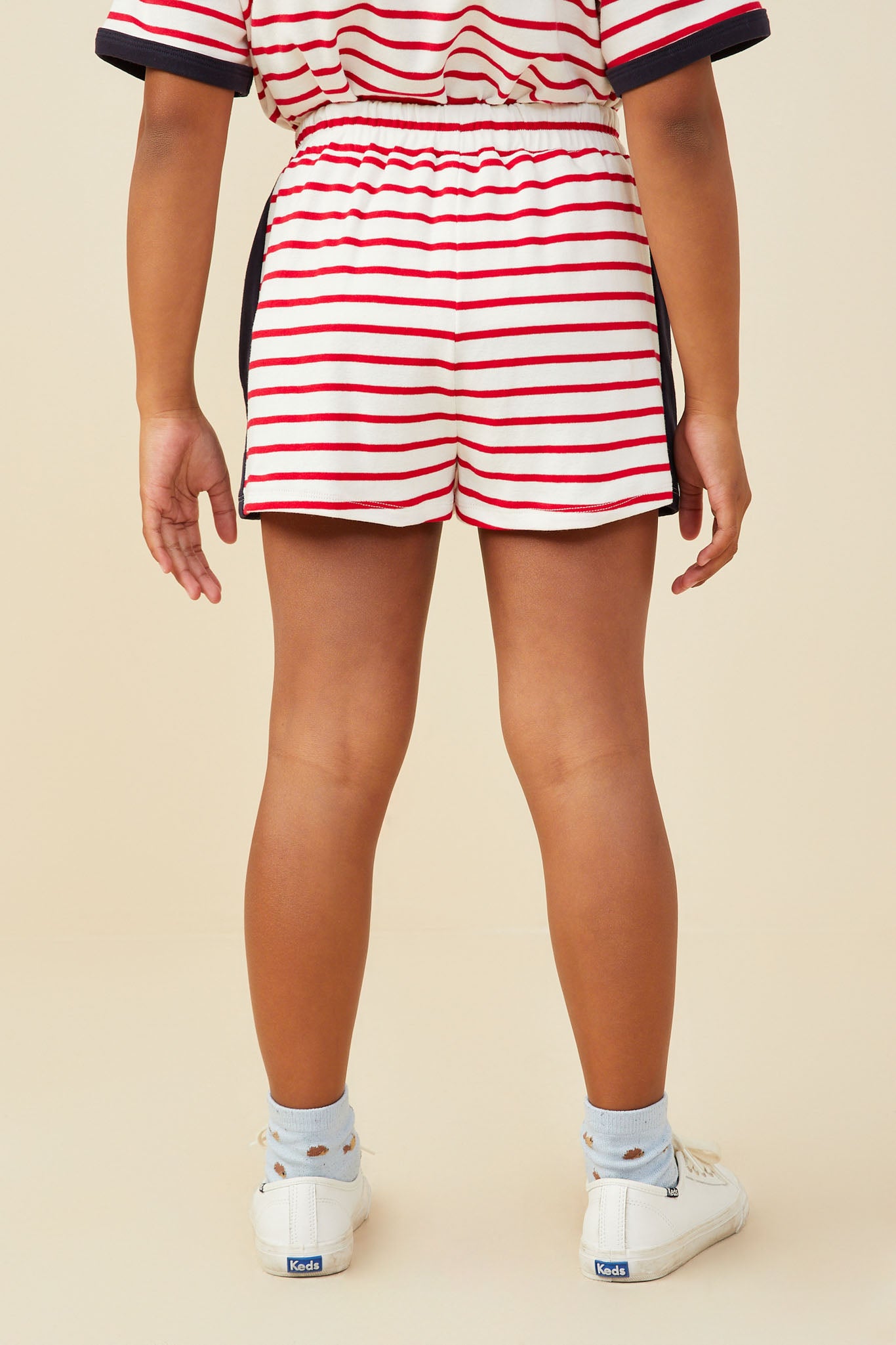 GY9558 Red Girls Contrast Side Striped Knit Short Back