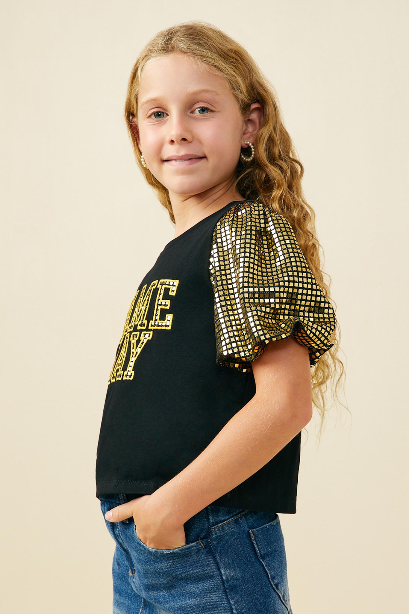 GY9581 Black Girls Gameday Contrast Sequin Sleeve Jersey T Shirt Side