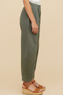 Seam Detailed Stretchy Straight Leg Pants