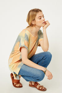 H8266 Orange Womens Short Sleeve Tie Dye Tee Pose