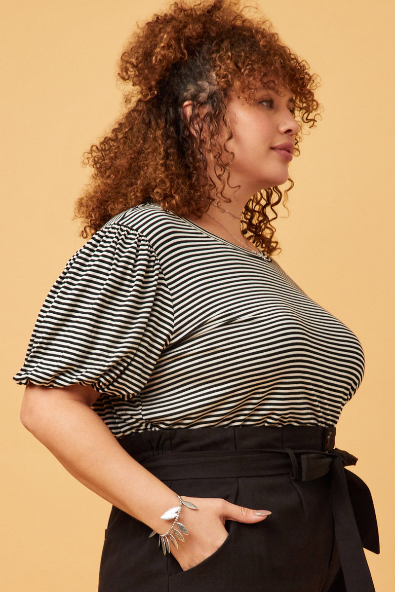 HDY5871W BLACK Plus Striped Puff Sleeve Knit T Shirt Detail