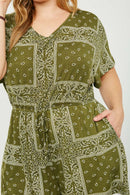 HJ3373W OLIVE Plus Bandana Print Pocket Knit Romper Detail