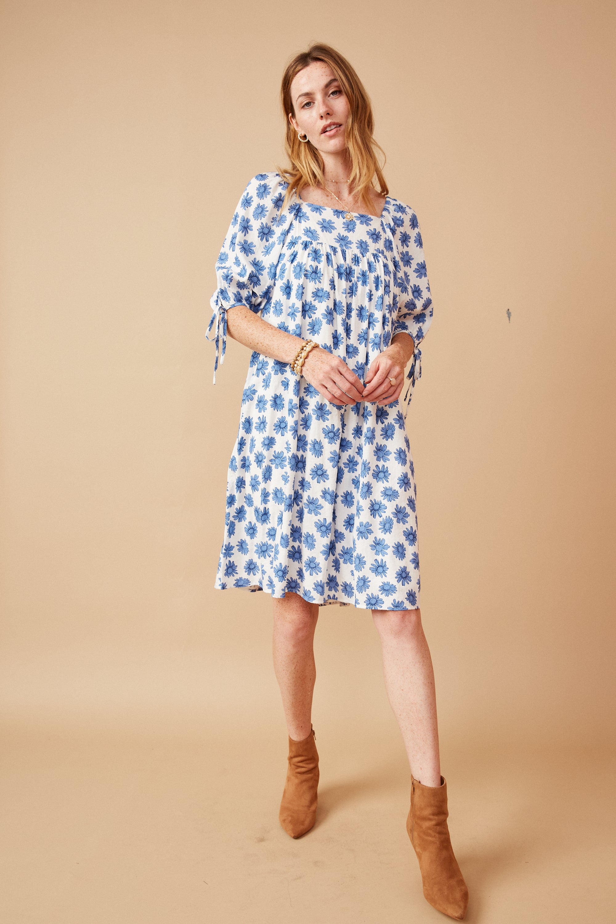 Womens Tie Sleeve Floral Print Square Neck Dress