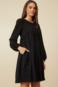 Womens Mix Media Ruffled Sweet Heart Line Dress Pose