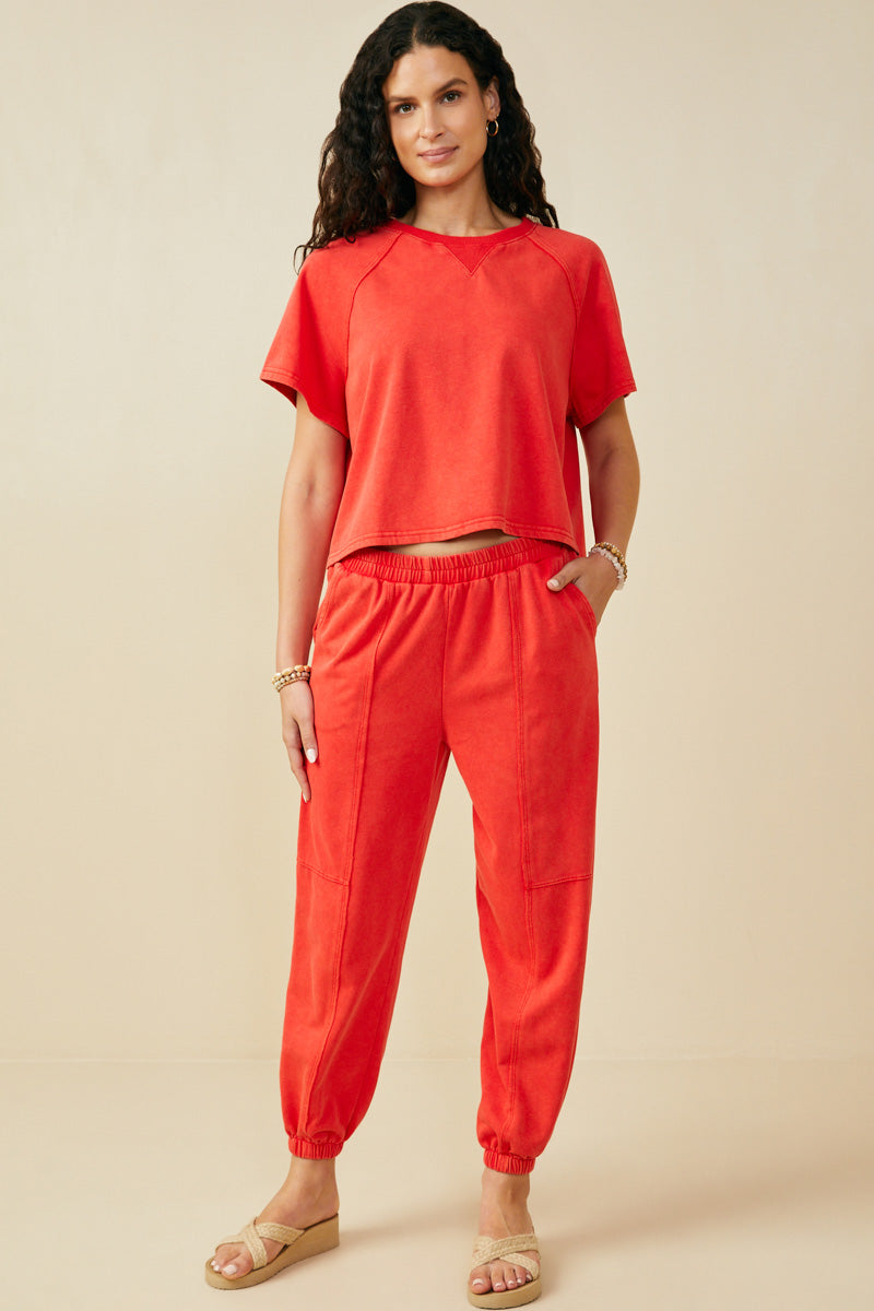 HY9358 Red Womens Washed Short Sleeve Knit Sweatshirt Pose