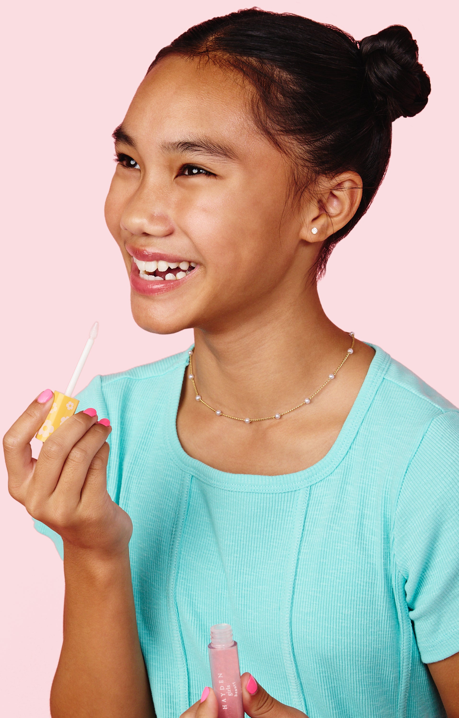 LPG001 Aurora Berry Hayden Girls Beauty Hydrating Glossy Lip Gloss Product in Hand