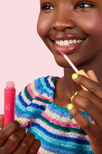 LPG001 Pink Raspberry Hayden Girls Beauty Hydrating Glossy Lip Gloss Swatch View