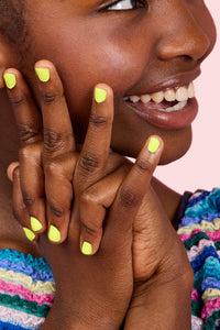 NPG001 Lemon Glow Hayden Girls Beauty Water Based Dazzling Nail Polish Close-Up