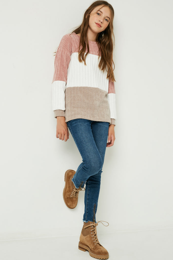 GY1297 MAUVE Girls Chunky Knit Colorblock Top Full Body