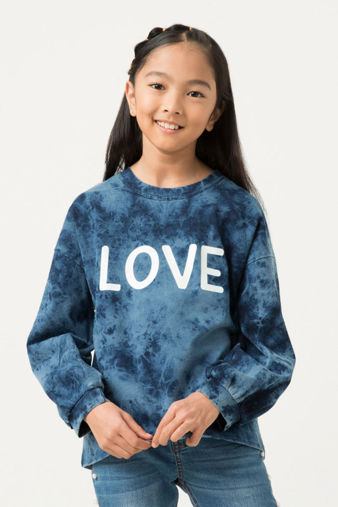 GY5389 BLUE Girls Love Print Garment Washed Long Sleeve Top Front