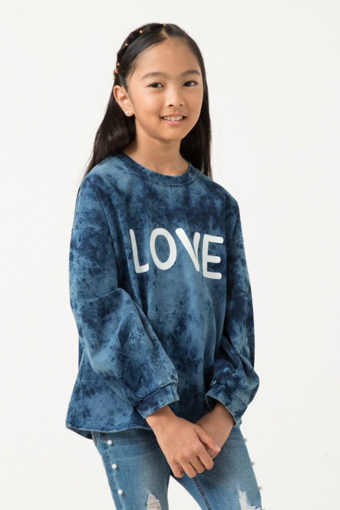 GY5389 BLUE Girls Love Print Garment Washed Long Sleeve Top Side