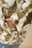 HY7690W Green Plus Camo Print Plush Hooded Jacket Detail